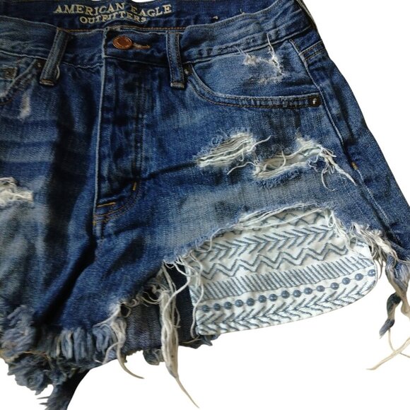 - American Eagle Vintage Hi-Rise Festival Women's Size 4 Distressed Denim Shorts - Picture 3 of 6